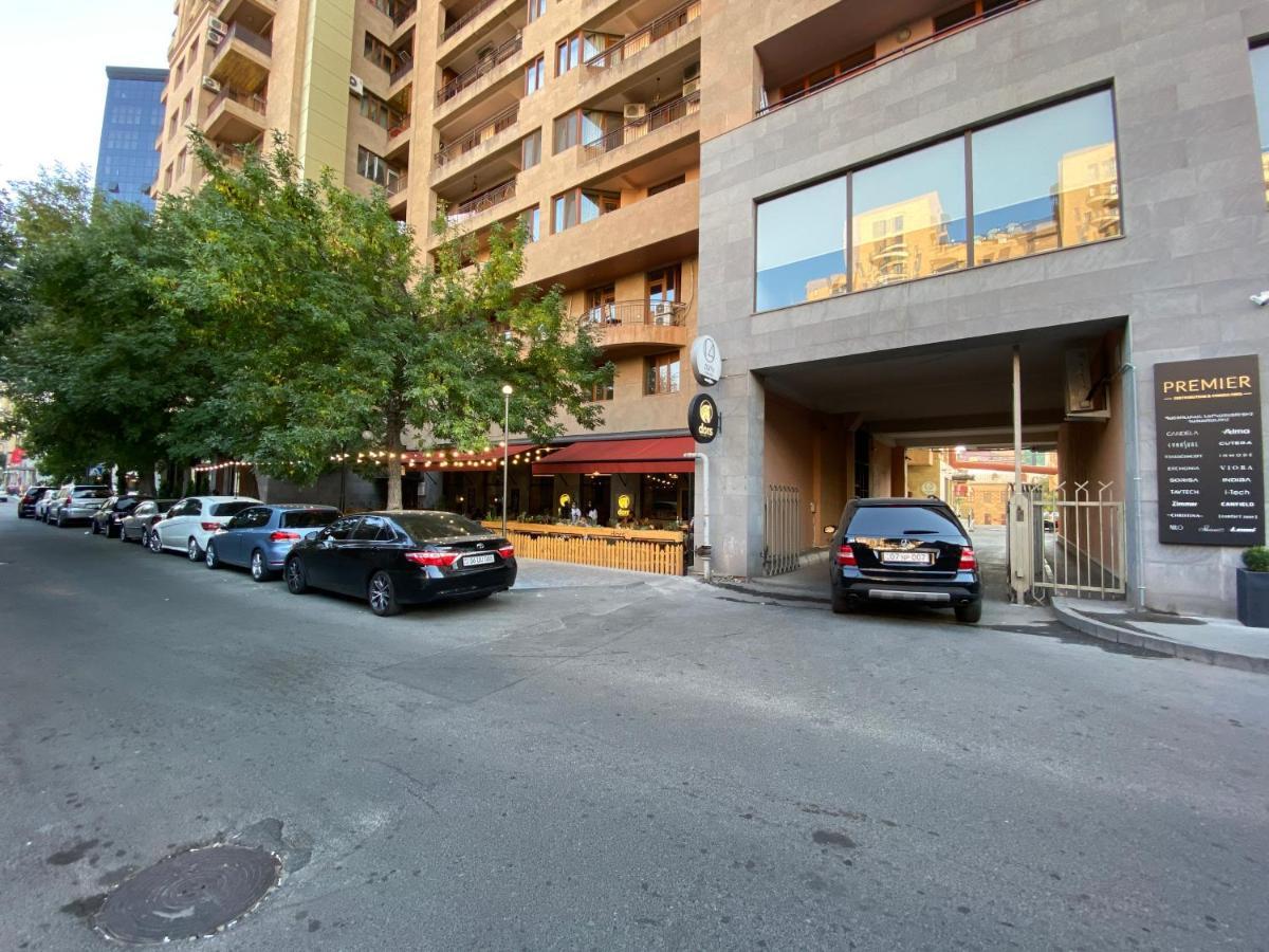 Modern Apartment For Rent In Buzand Street Bu944 Jerevan Eksteriør bilde
