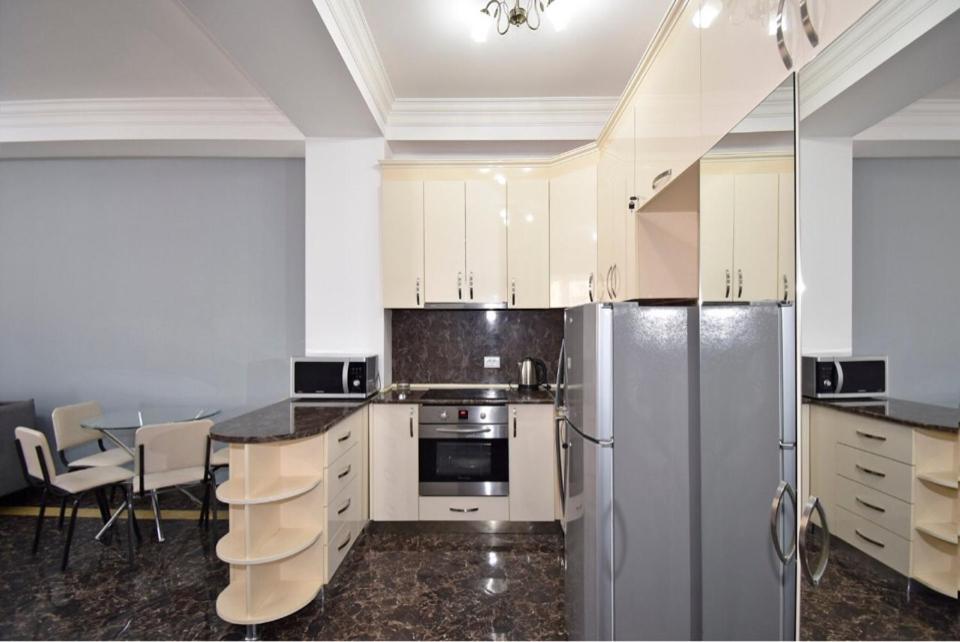 Modern Apartment For Rent In Buzand Street Bu944 Jerevan Eksteriør bilde